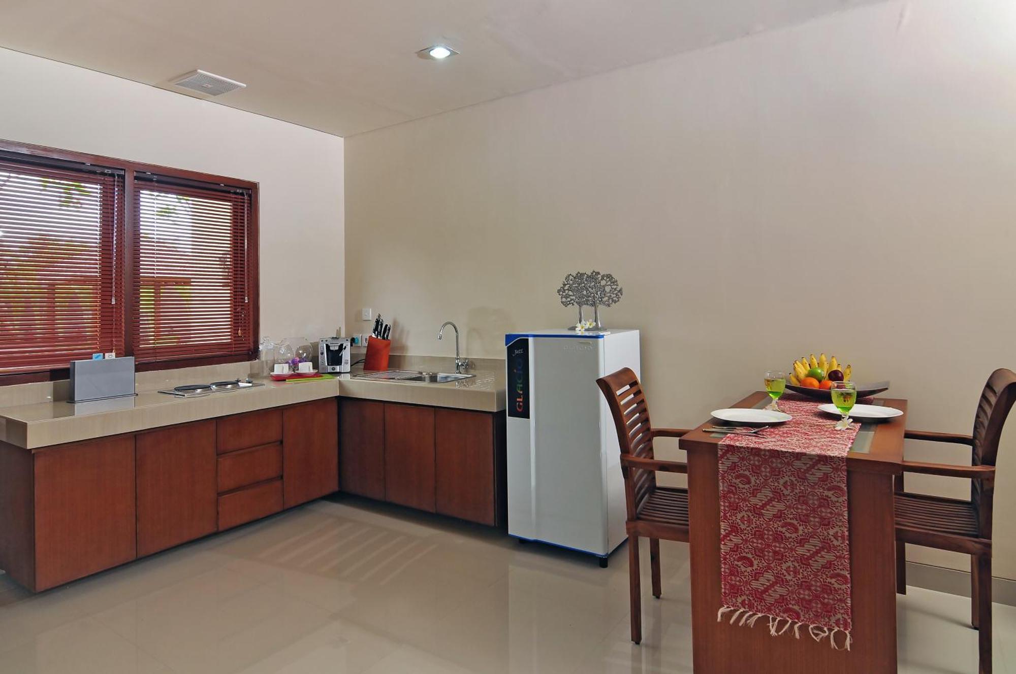 Taman Ayu Town House Aparthotel Legian  Exterior photo